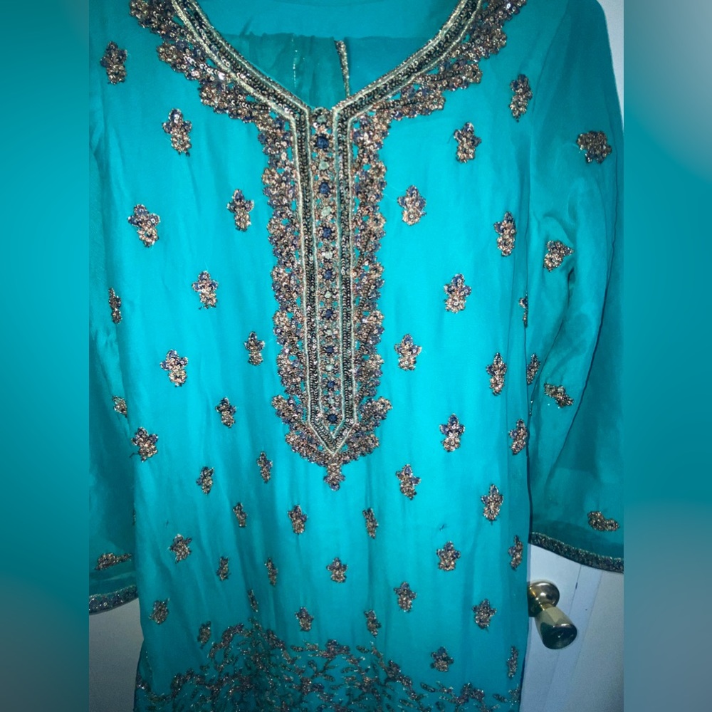 Shalwar kameez